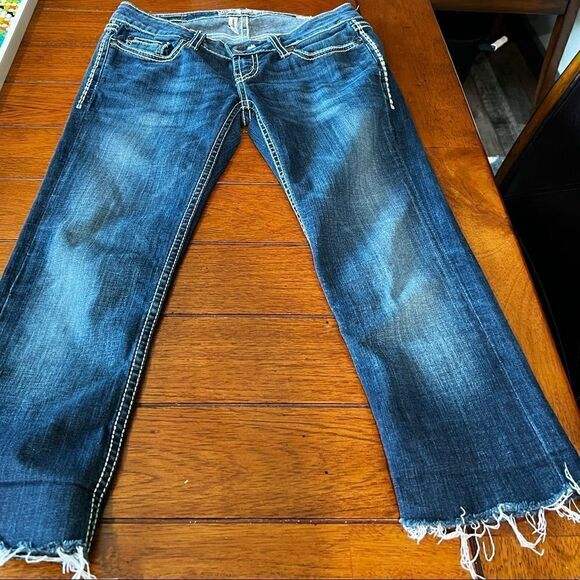 EUC BKE Stella Dark Wash Capri Jeans Size 24 #BJ8 - Picture 4 of 7